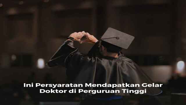 mencapai gelar doktor